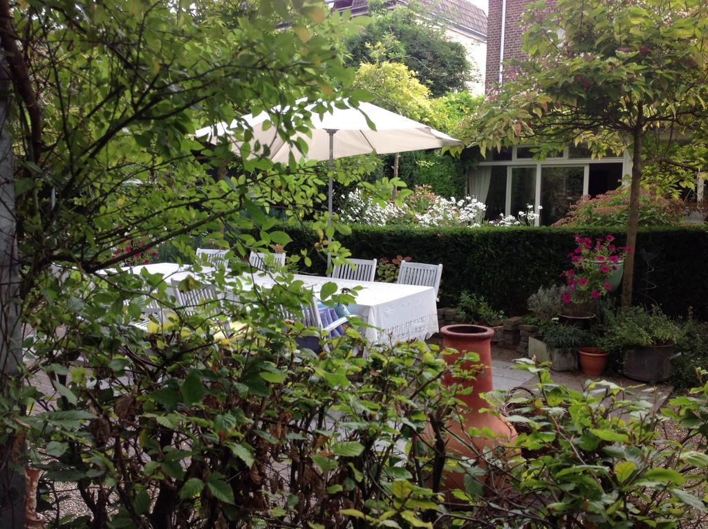 Annelies'Place To B& B Maastricht Rum bild